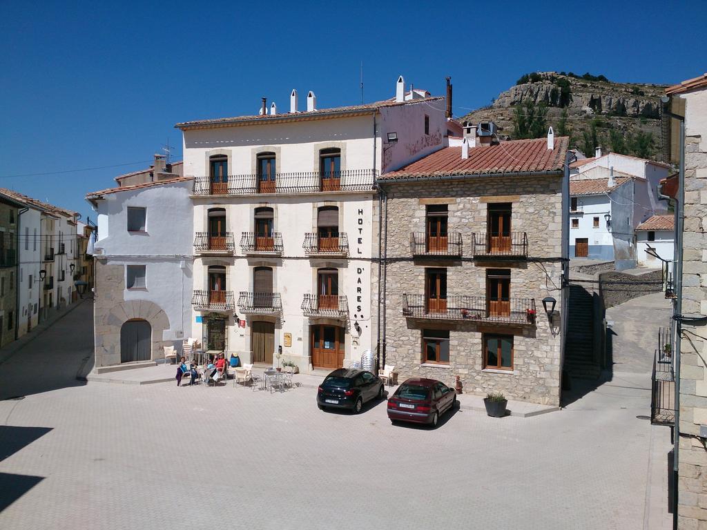 Hotel D'Ares Ares del Maestre Esterno foto