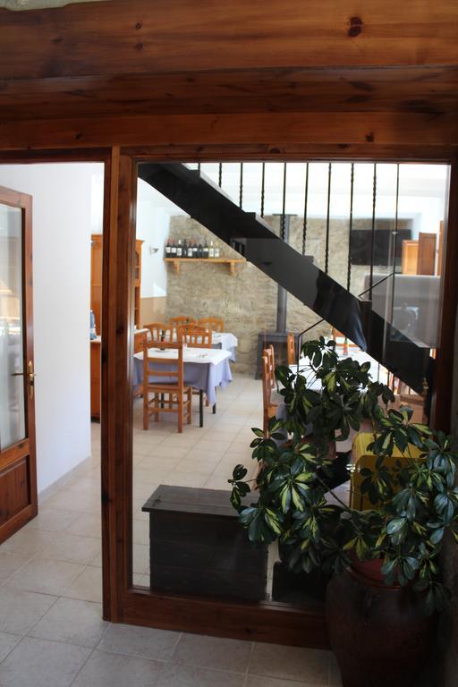 Hotel D'Ares Ares del Maestre Esterno foto