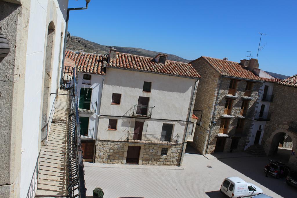 Hotel D'Ares Ares del Maestre Esterno foto